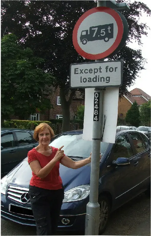 Sandra Dunn with lorry ban sign